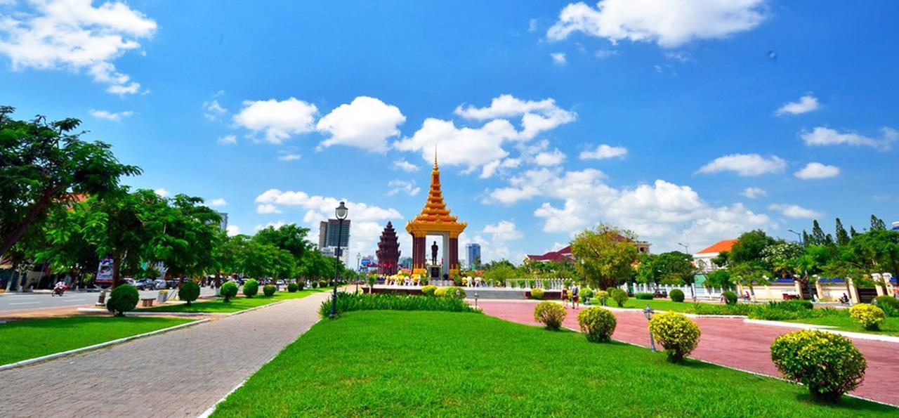 פנום פן Tonle Khmer Guesthouse And Sky Bar מראה חיצוני תמונה