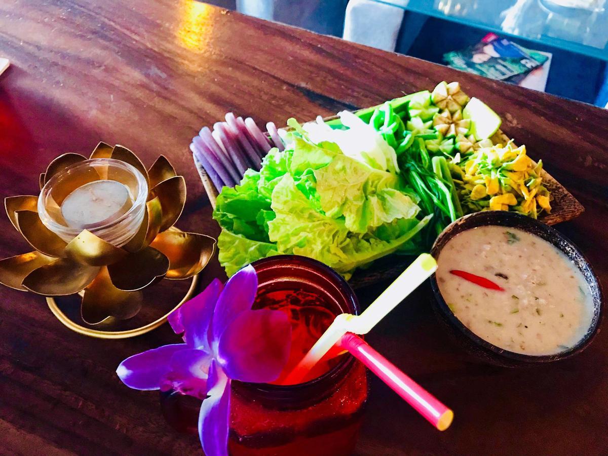 פנום פן Tonle Khmer Guesthouse And Sky Bar מראה חיצוני תמונה