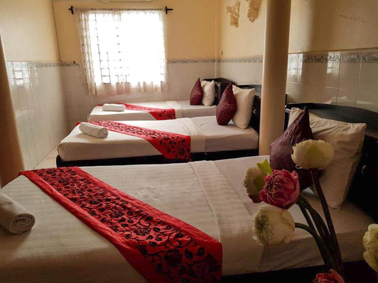 פנום פן Tonle Khmer Guesthouse And Sky Bar מראה חיצוני תמונה