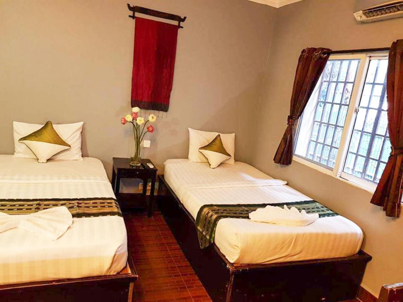 פנום פן Tonle Khmer Guesthouse And Sky Bar מראה חיצוני תמונה