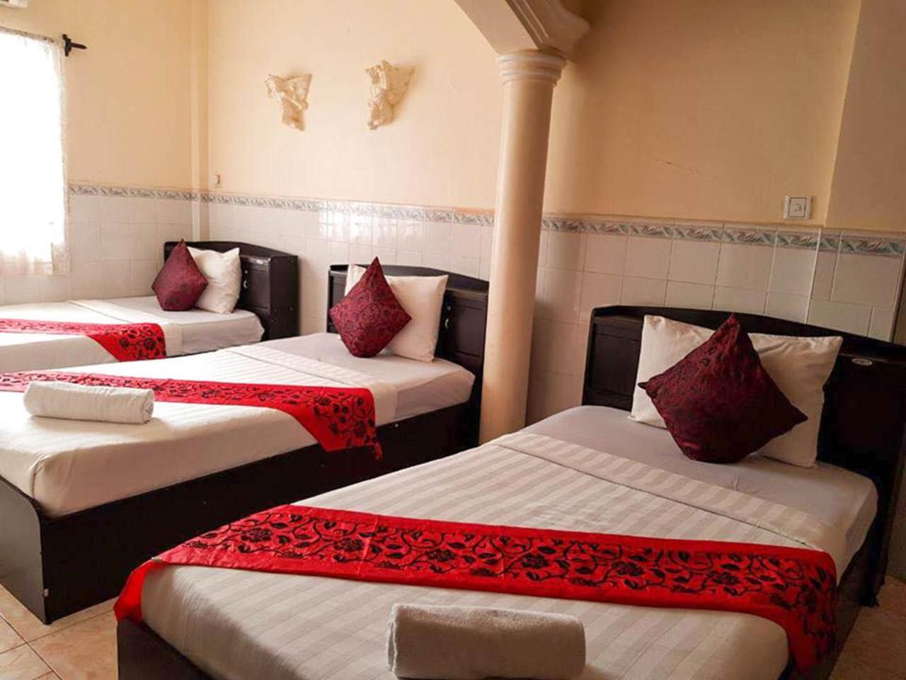 פנום פן Tonle Khmer Guesthouse And Sky Bar מראה חיצוני תמונה
